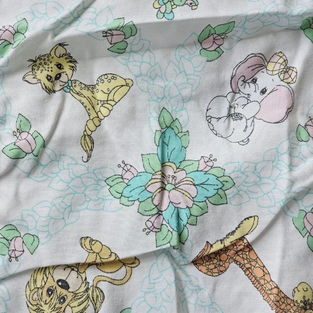 VTG Precious Moments Animal Baby Quilt Blanket‎ Flowers Pink Flannel Back 31x41